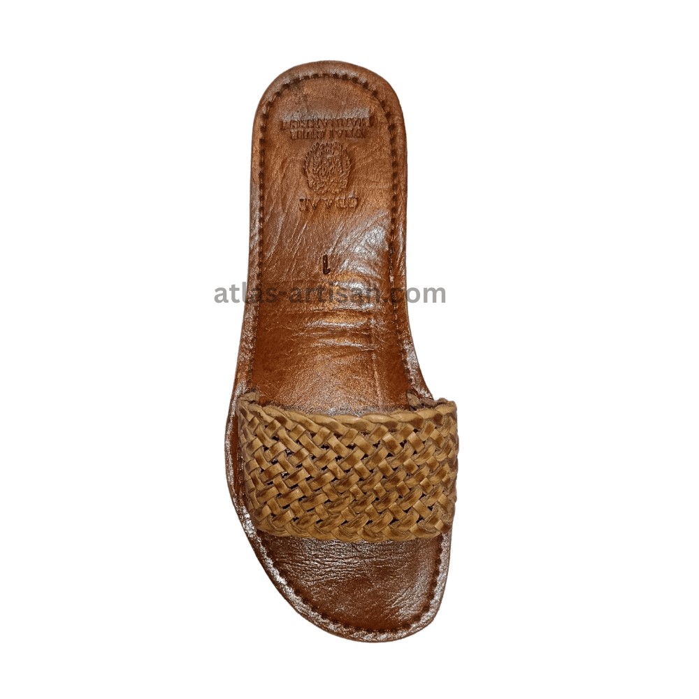 flat_sandals_leather_beige