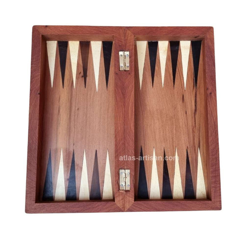 inside_thuya_wood_chess_board