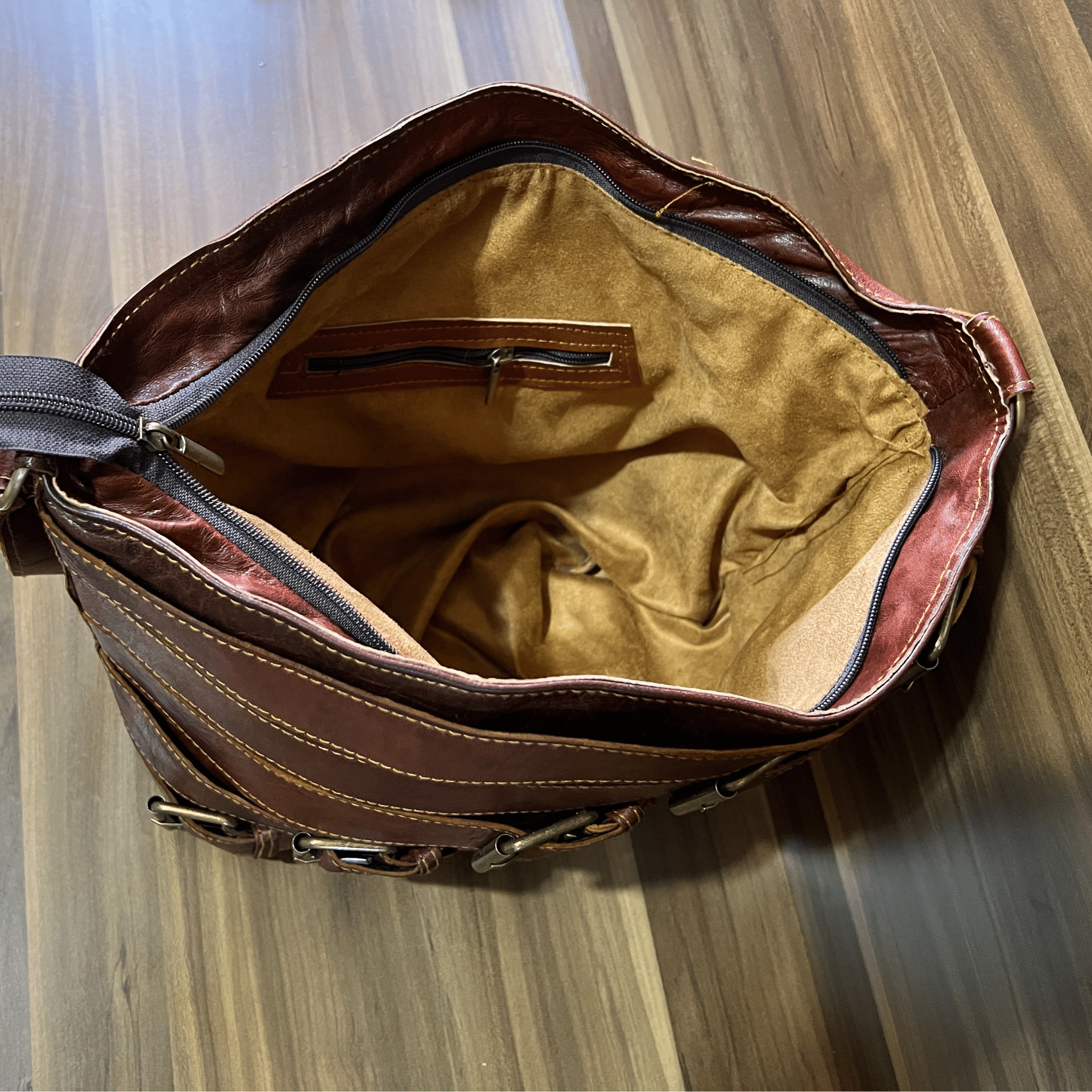 Tote Bag Bourg_Handbags, Wallets & Cases