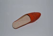 Load image into Gallery viewer, sandales en cuir orange pour femme