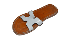 Load image into Gallery viewer, Sandals Papillon